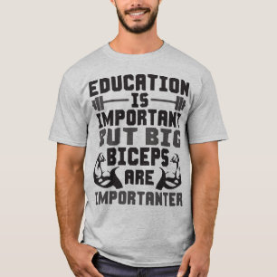 Camiseta Os bíceps grandes são Importanter do que a camis