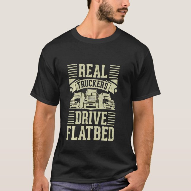 Camiseta Os Caminhoneiros De Verdade Flataram O Melhor Moto (Frente)