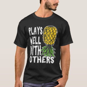 Camiseta Os Casais Swinger Funcionam Bem Com Outros De Volt