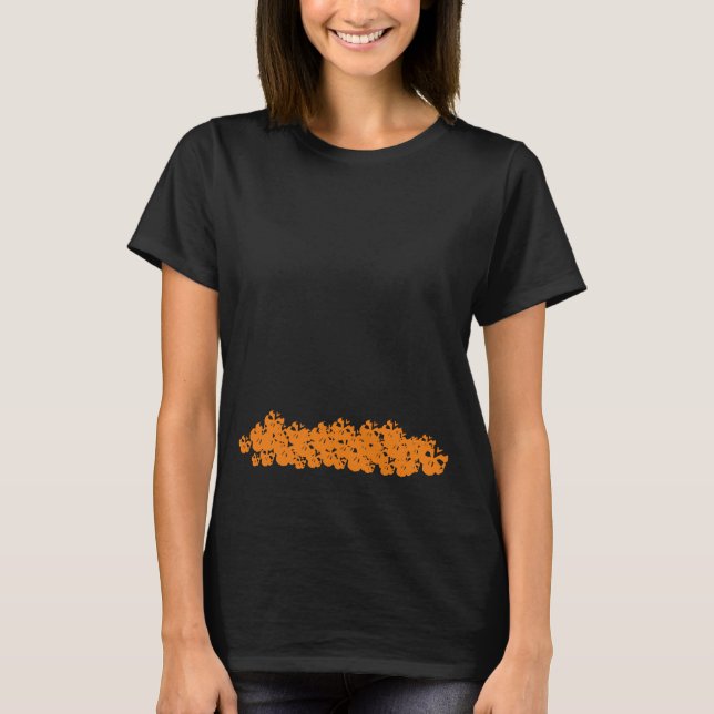 Camiseta Os crânios cor de laranja assustadores do Hallowee (Frente)