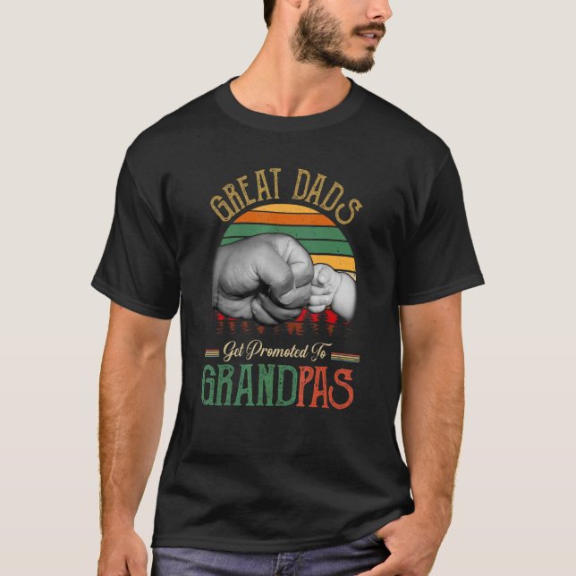Camiseta Os Excelentes São Promovidos Para Os Avós. (Frente)