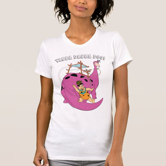 Camiseta Os Flintstones | Fred Deslizando A Cauda (Frente)