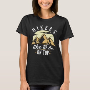 Camiseta Os Hikers Gostam De Estar No Topo