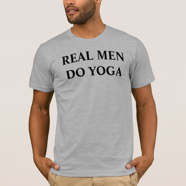 Camiseta Os homens reais fazem o t-shirt da ioga (Frente)
