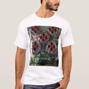 Camiseta Os impulsionadores da nave espacial de Soyuz