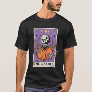 Camiseta Os livros de leitura do esqueleto da placa de taro