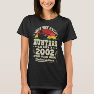 Camiseta Os Melhores Caçadores Estão A Nascer Em 2002 Caça