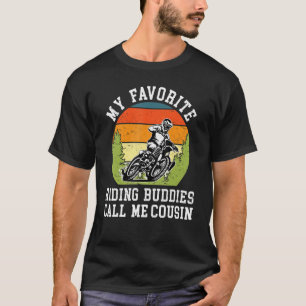 Camiseta Os Meus Amigos Favoritos Chamam-Me Família Prima T