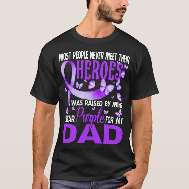 Camiseta Os Meus Heroínas Visto Roxo Para A Minha PAI Pancr (Frente)