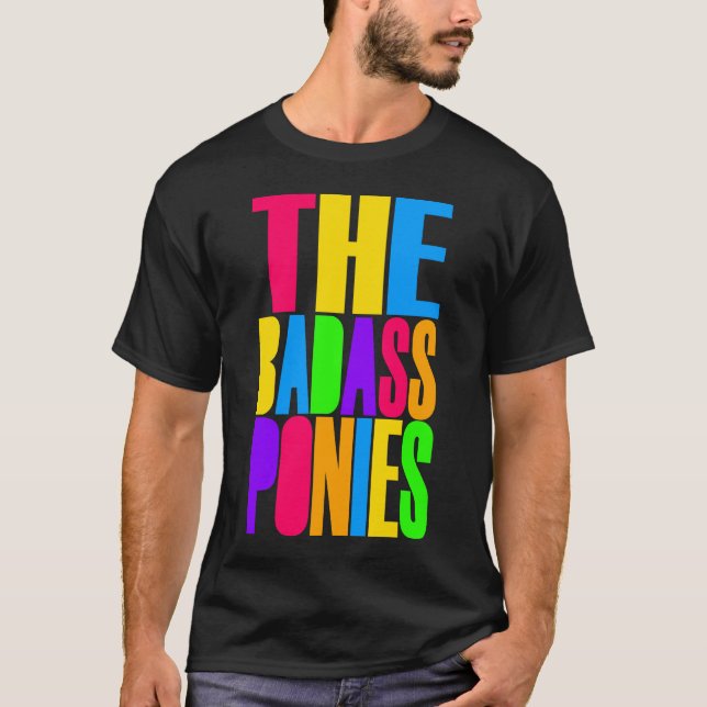 Camiseta Os pôneis de Badass (cores, escuras) (Frente)