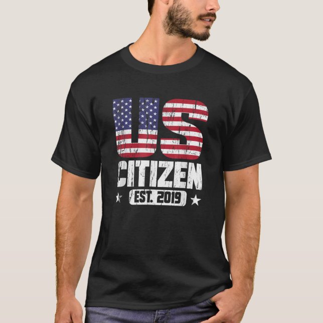 Camiseta Os presentes do cidadão dos EUA em 2019 celebram o (Frente)