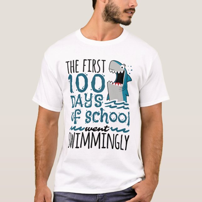 Camiseta Os primeiros 100 dias de escola foram surpreendent (Frente)