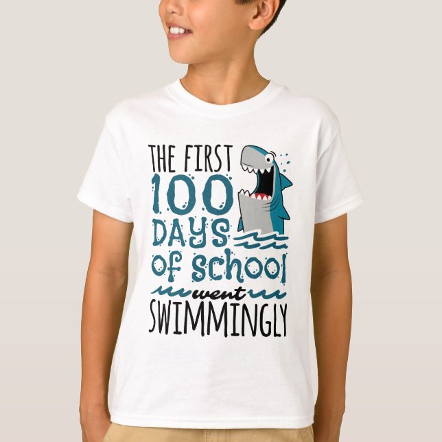 Camiseta Os primeiros 100 dias de escola foram surpreendent (Frente)