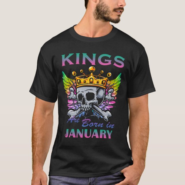 Camiseta Os reis nascem em janeiro (Frente)