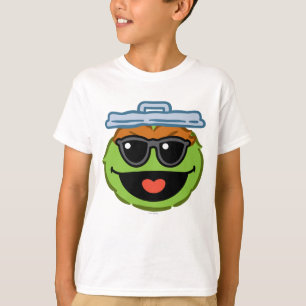 Camiseta Óscar sorrindo de rosto com óculos escuros