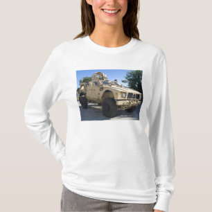 Camiseta Oshkosh M-ATV