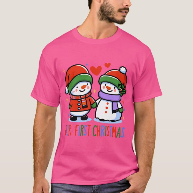 Camiseta our first christmas snowman design (Frente)