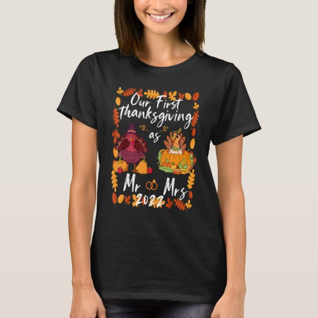 Camiseta Our First Thanksgiving As Mr and Mrs Married Coupl (Frente)