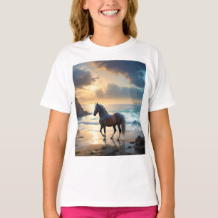 Camiseta Ouro Grace: Um Cavalo de Palomino na praia Sunset