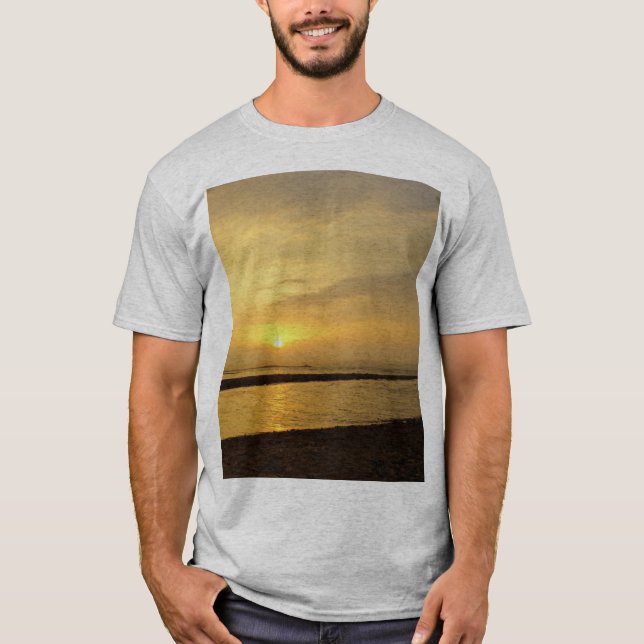 Camiseta Ouro Hour Bliss (Frente)