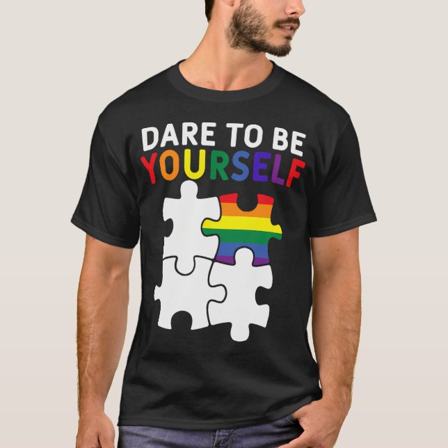 Camiseta Ouse Ser Você Mesmo Peça de Quebra-Cabeça Orgulho  (Frente)