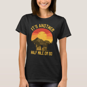 Camiseta Outra Meia Milha De Montanha Subindo Rock