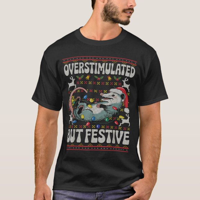 Camiseta Overstimulated But Festive Ossum Christmas Ugly Sw (Frente)