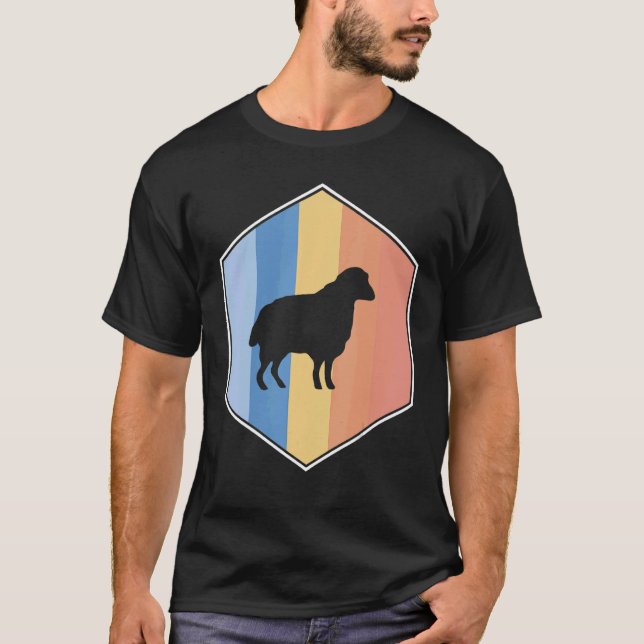 Camiseta Ovinos Com Cores Retroativas Num Hexágono (Frente)