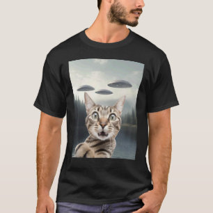 Camiseta OVNI Alien Ca Ca para Gato PaiMãe