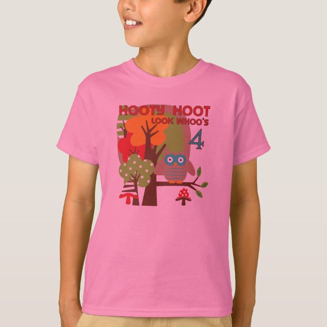 Camiseta Owl 4th Birthday T shirts e presentes (Frente)