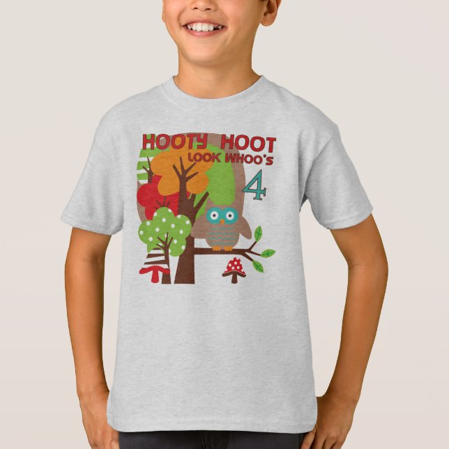 Camiseta Owl 4th Birthday T shirts e presentes (Frente)
