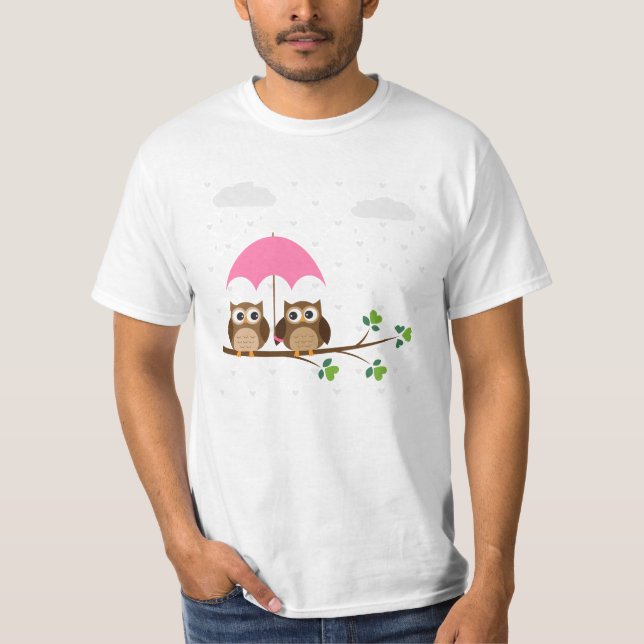 Camiseta Owl Pals in the Rain Compartilhando um dia chuvoso (Frente)