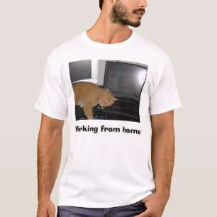 Camiseta P4040011, trabalhando da casa