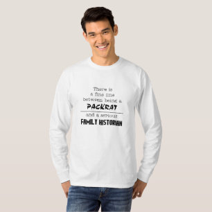 Camiseta Packrat vs. Historiador Familiar