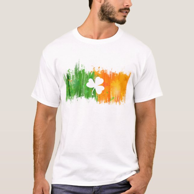 Camiseta Paddy Tinta Trevos da Sorte (Frente)