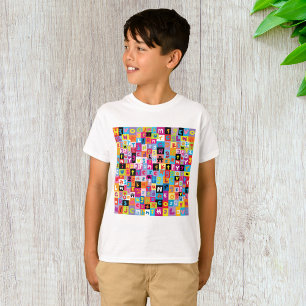 Camiseta Padrão de Alfabeto Desordenado