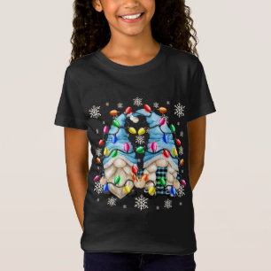 Camiseta Padrão De Neve E Natal Gnomo.