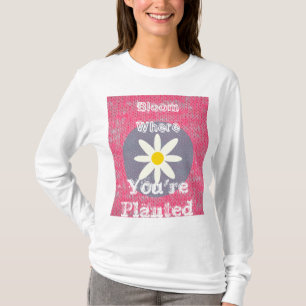 Camiseta Padrão de Queimadura Rosa Paz Amor Destino Arte