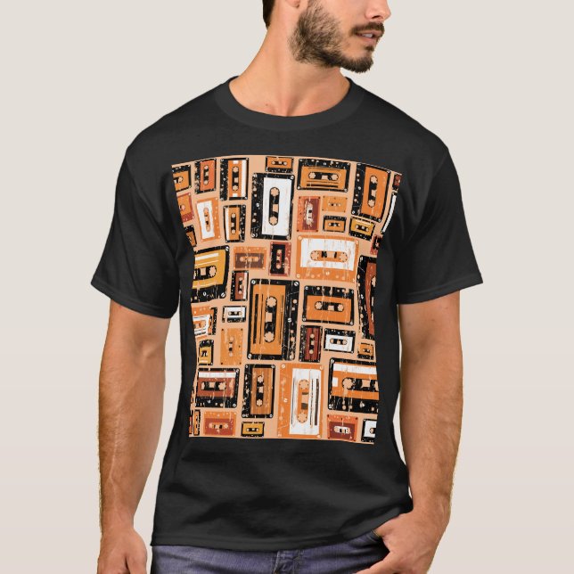 Camiseta Padrão Sem Fita de Cassete Retroativa (Frente)