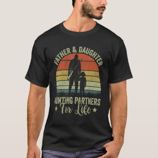 Camiseta Padre Filha Caçando Parceiros Para Caçador De Vida