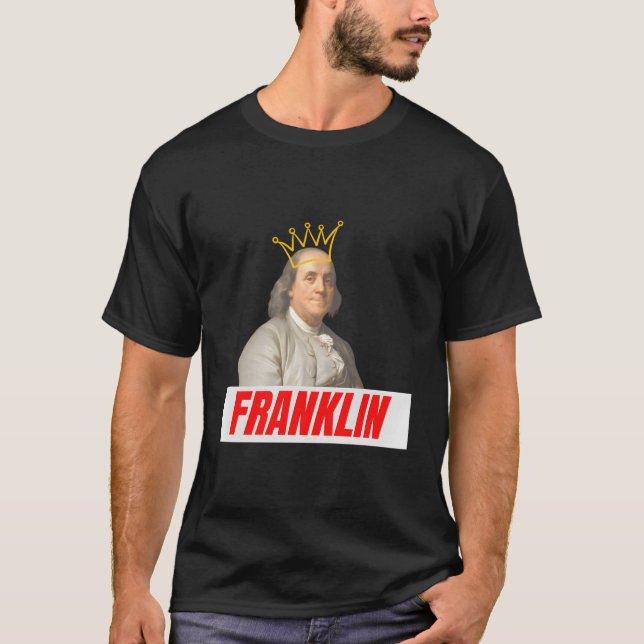 Camiseta Padre Fundador Ben Franklin Com Caixa de Letra Cor (Frente)