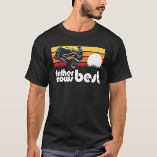 Camiseta Padre Mows Best Riding Lawn Mower Wheelie Vintag