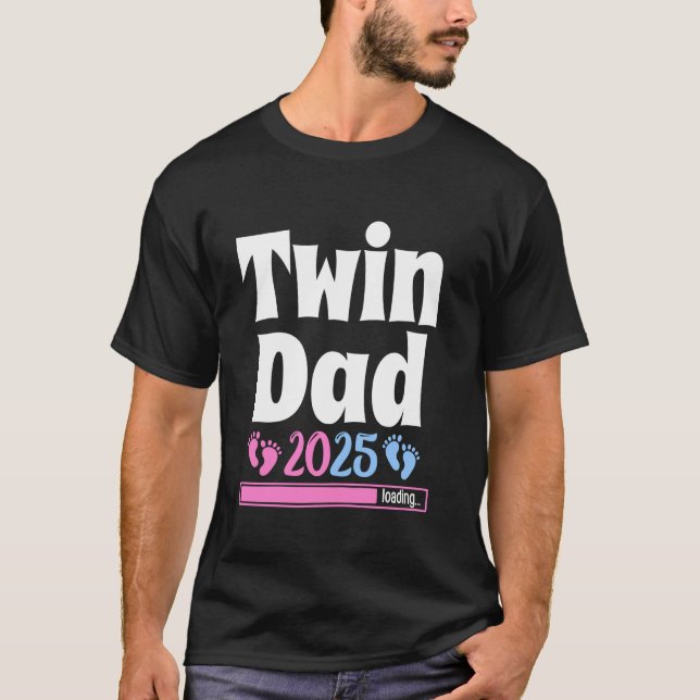 Camiseta Pai a ser PAI TWIN 2025 Carregando futuro pai Dadd (Frente)
