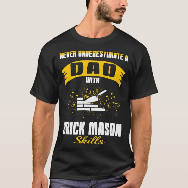 Camiseta Pai Com Competências De Brick Mason (Frente)