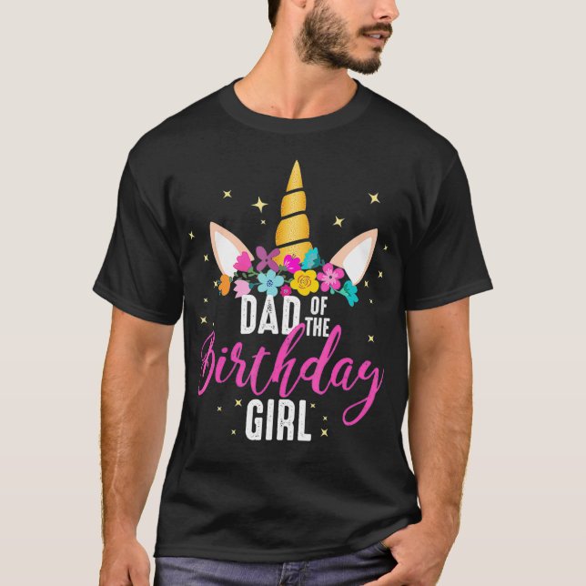 Camiseta Pai Da Rapariga De Aniversário Que Padre Oferece U (Frente)