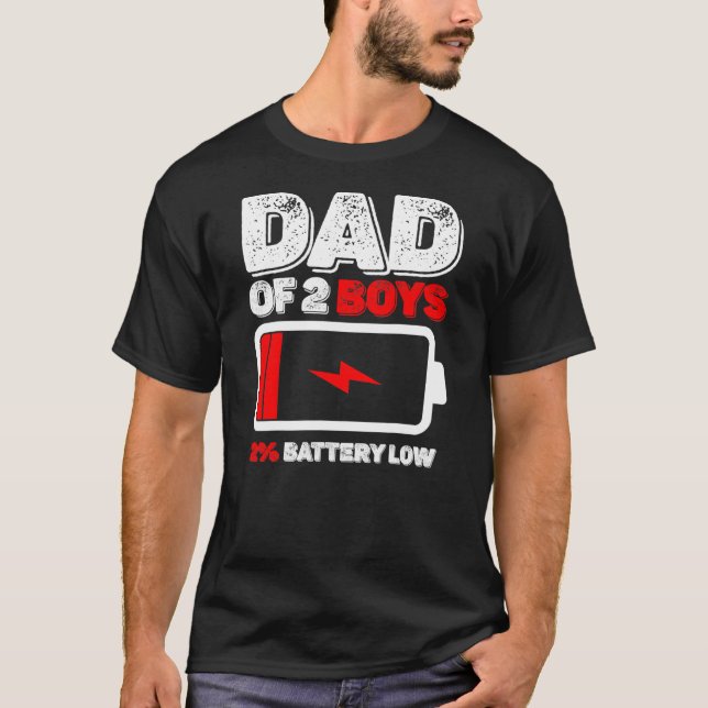 Camiseta Pai de 2 dois meninos com bateria baixa para dia d (Frente)