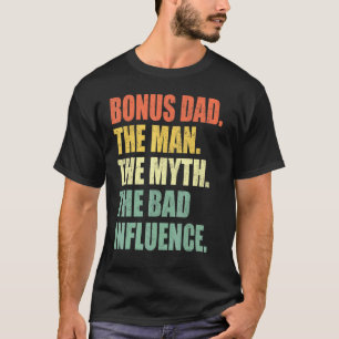 Camiseta Pai De Bônus O Homem Mora Influência Ruim Pais Ret