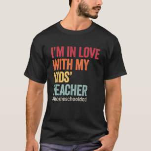 Camiseta Pai de Ensino em Casa Vintage Retro Eu Estou Apaix