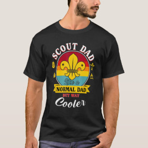 Camiseta Pai de escoteiro como um pai normal, mas pais muit