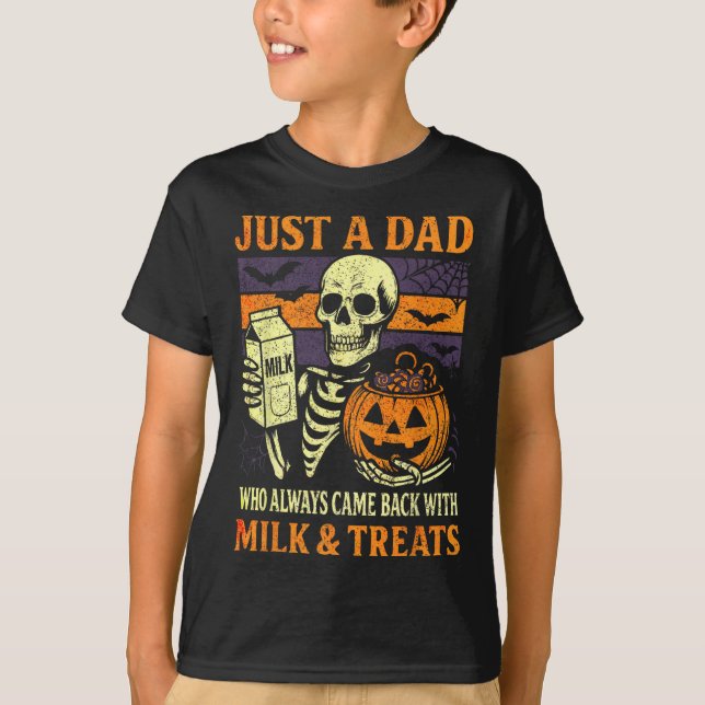 Camiseta Pai De Halloween Que Veio Com Tratamentos Com Leit (Frente)